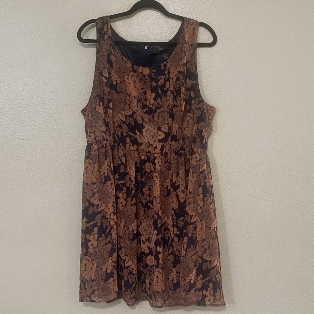 Forever 21 Plus Navy and Rust Floral Dress